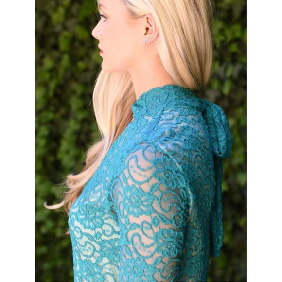 NWOT Bundle of 2 Modest Lace Dresses!👗 - Picture 3 of 8